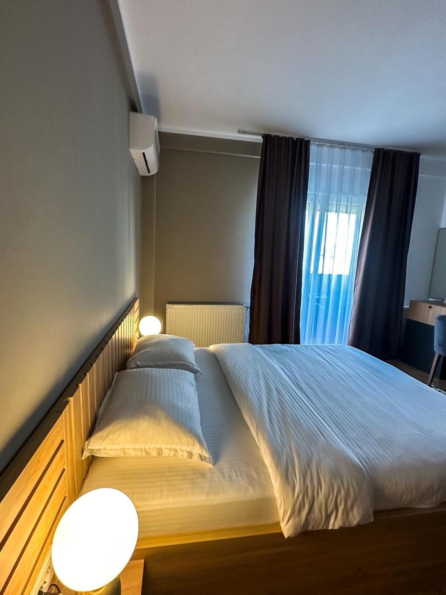 Grand Apartments Prishtina Приштина Экстерьер фото